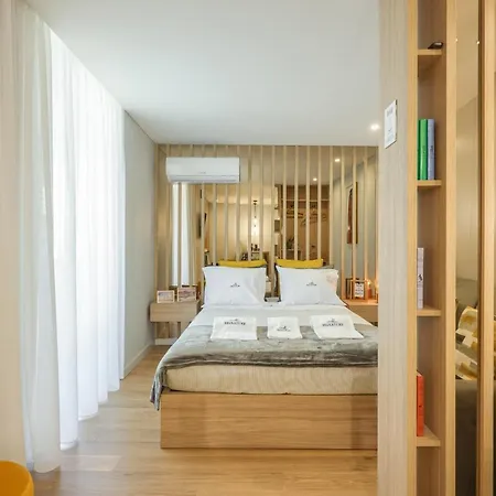 Signature Flat Incl Parking By Sweet דירה אבאירו