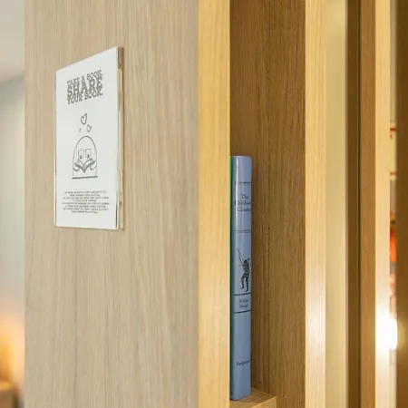 公寓 Signature Flat Incl Parking By Sweet 阿威罗