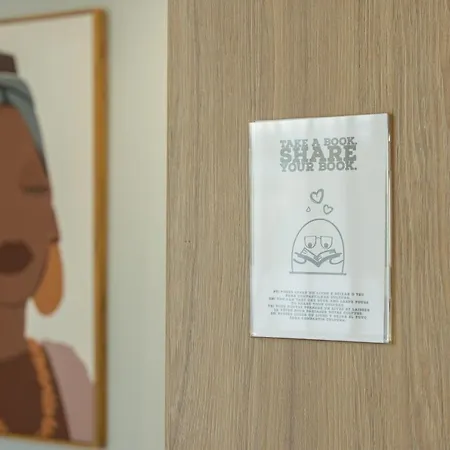 Signature Flat Incl Parking By Sweet דירה *