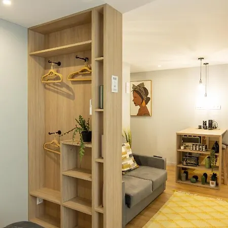アパート Signature Flat Incl Parking By Sweet