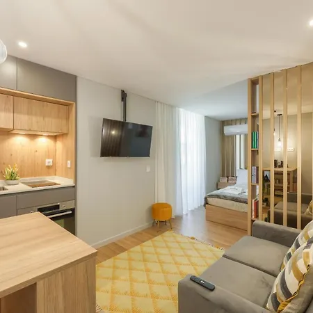 Signature Flat Incl Parking By Sweet 公寓