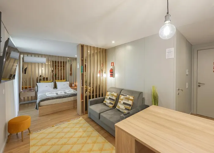 شقة Signature Flat Incl Parking By Sweet أفيرو